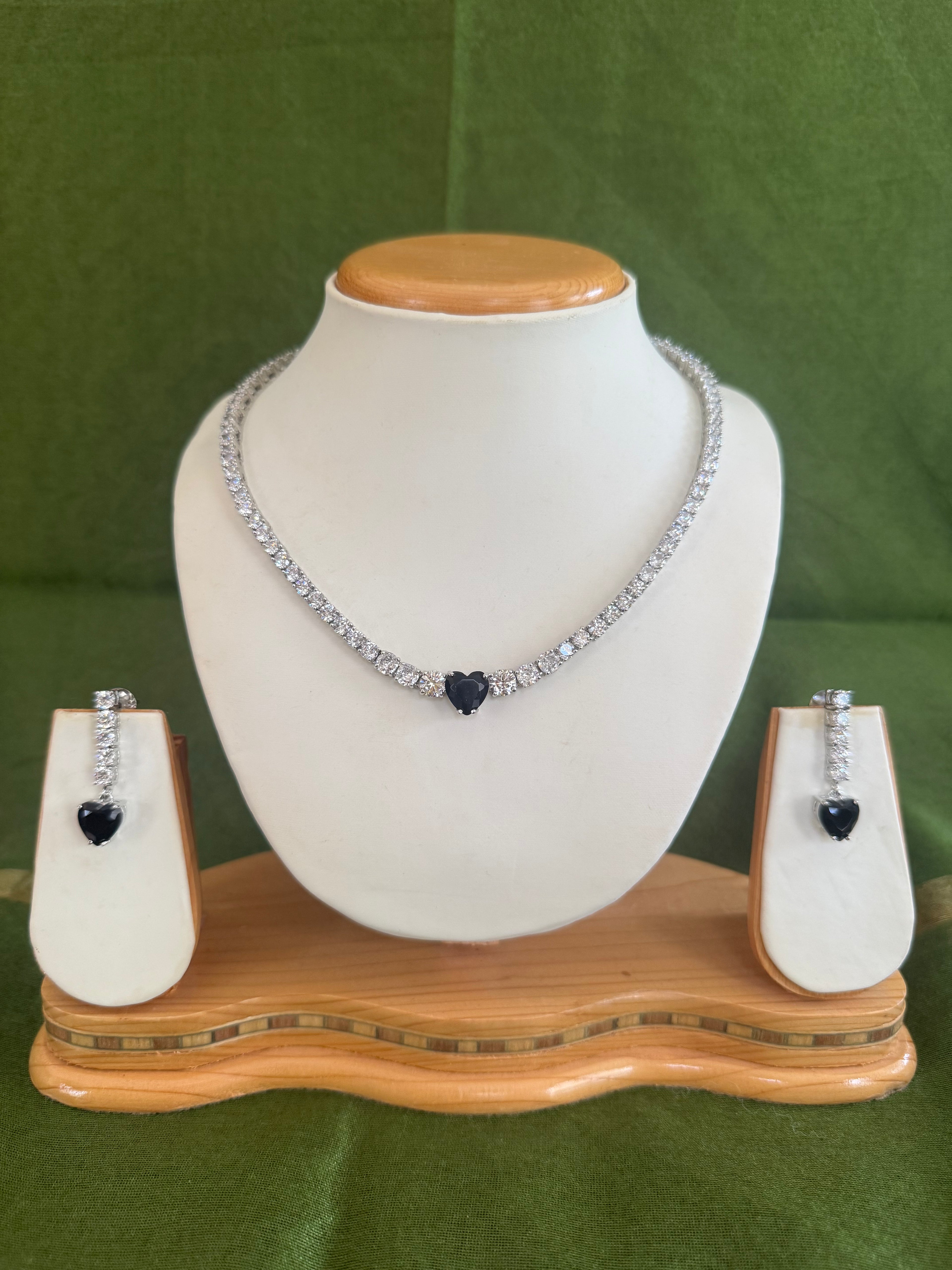 Cz diamond one line necklace